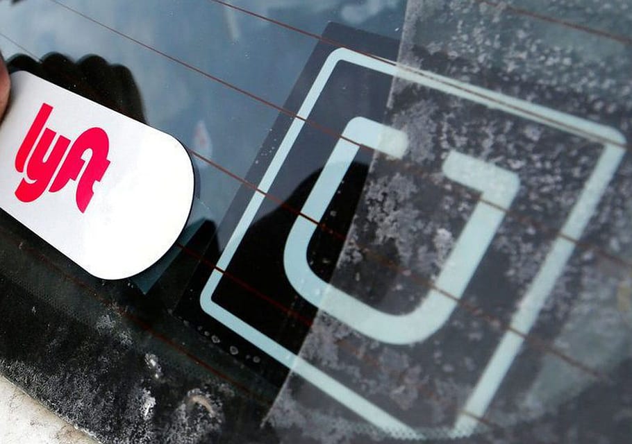 Alderman accuses Uber, Lyft of ‘predatory fares,’ wants price cap imposed